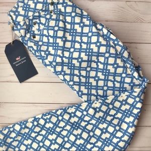 NWT Vineyard Vines Printed Skinny Jeans